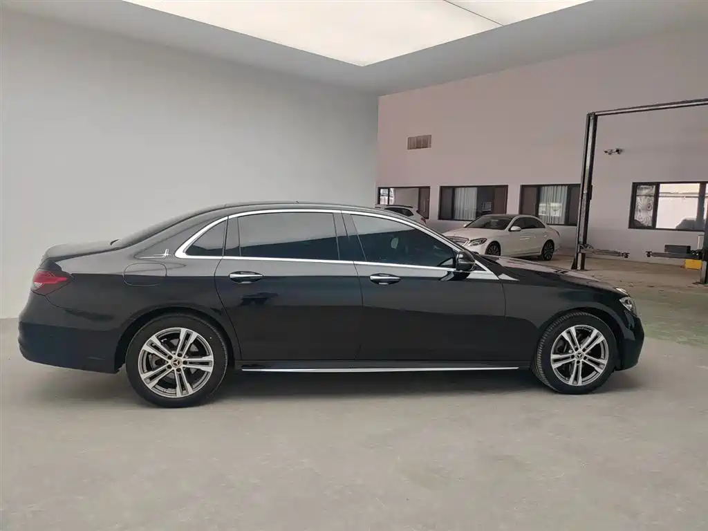 Mercedes-Benz E-Class E 2022 E 260 L Sport 4MATIC