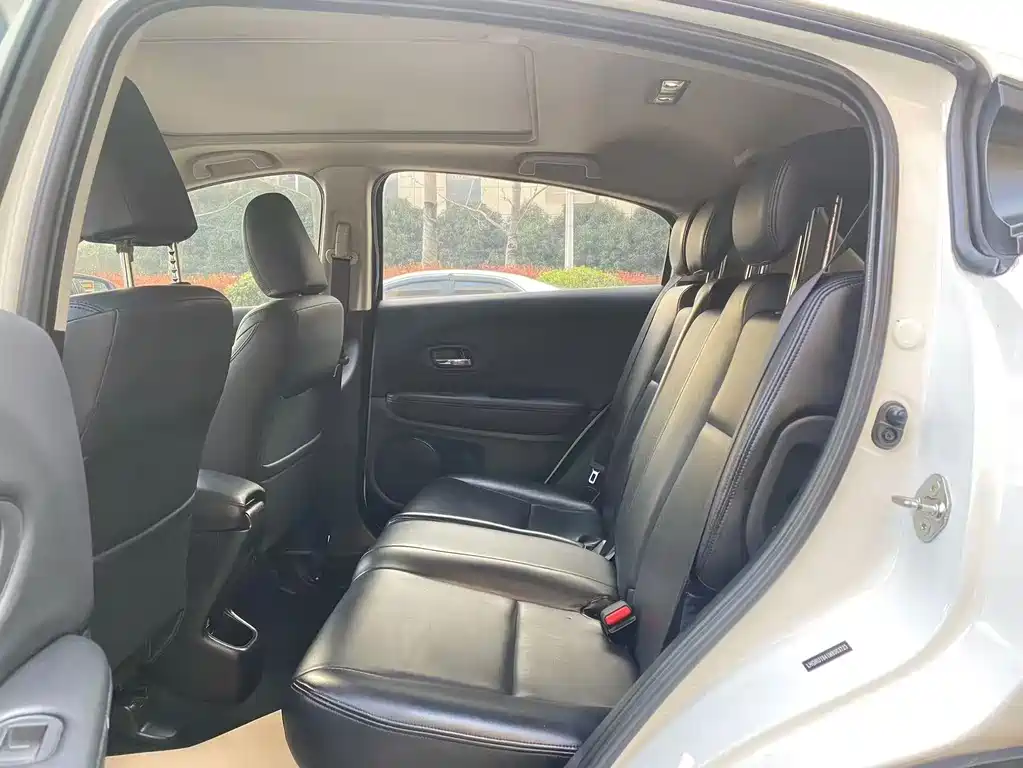 Honda Vezel 2020 1.5L CVT Elite