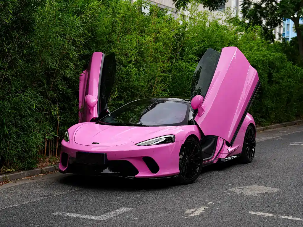 McLaren GT — миниатюра 2