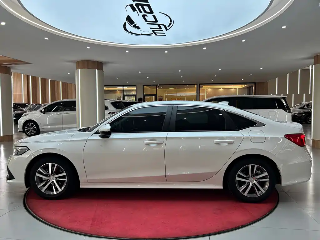 Honda Civic — миниатюра 8