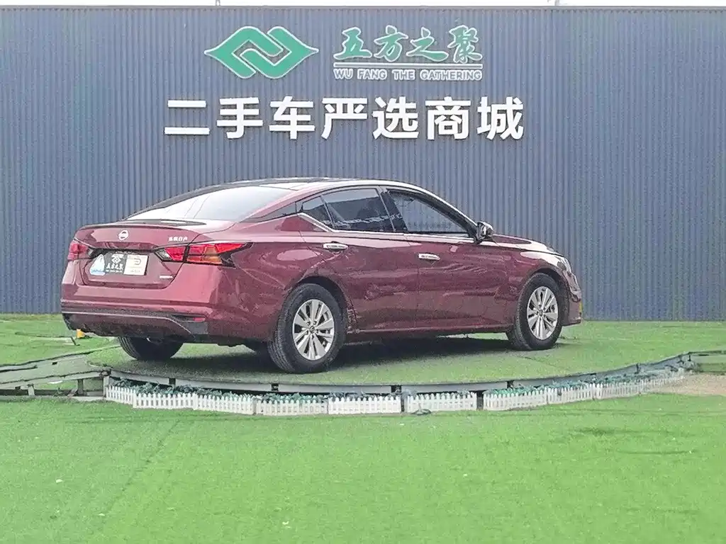 Nissan Teana — миниатюра 6