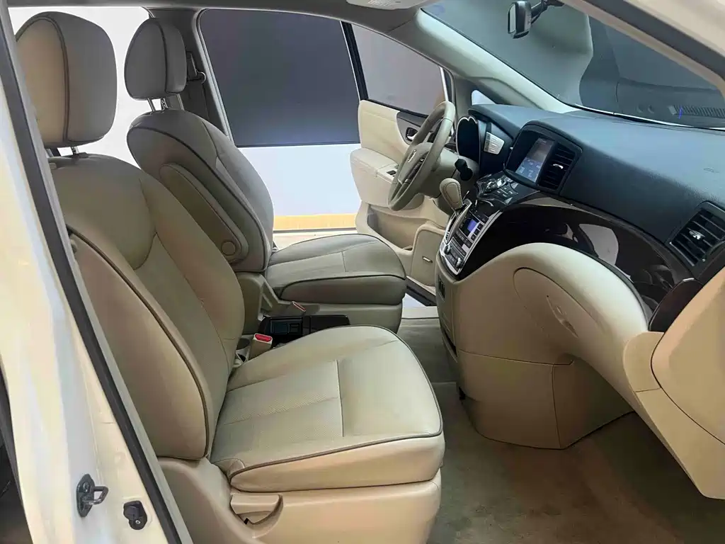 Nissan Quest — миниатюра 23