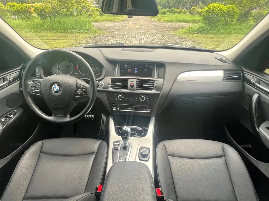 BMW X3 (Import) — миниатюра 12