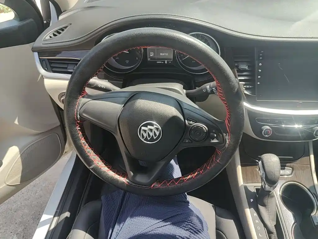 Buick Verano — миниатюра 11
