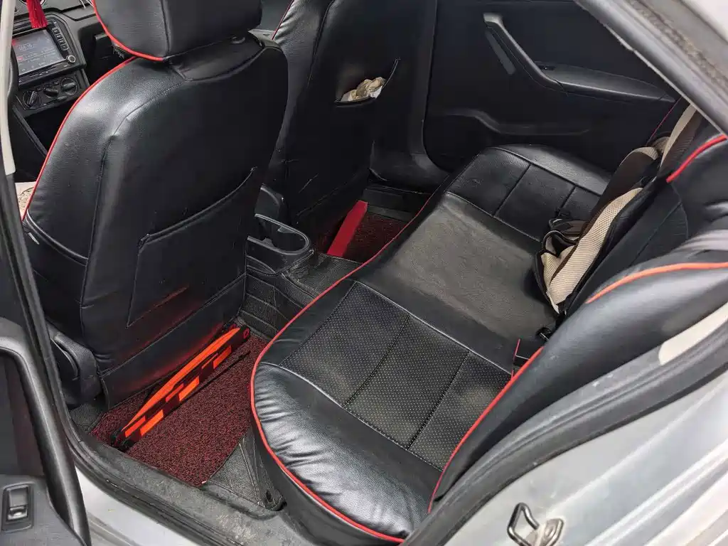 Volkswagen Jetta — миниатюра 3
