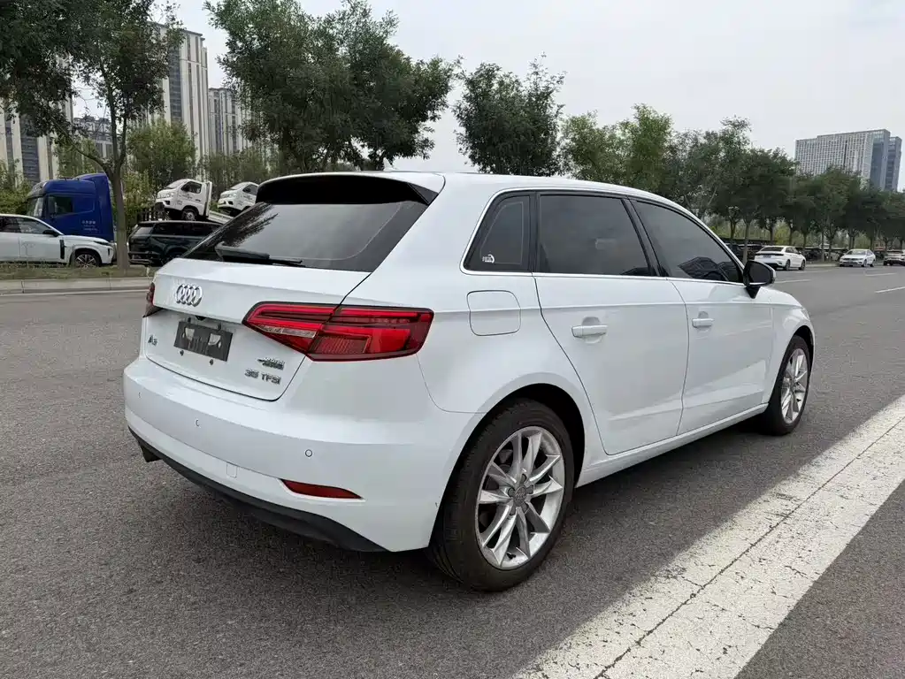 Audi A3 — миниатюра 4