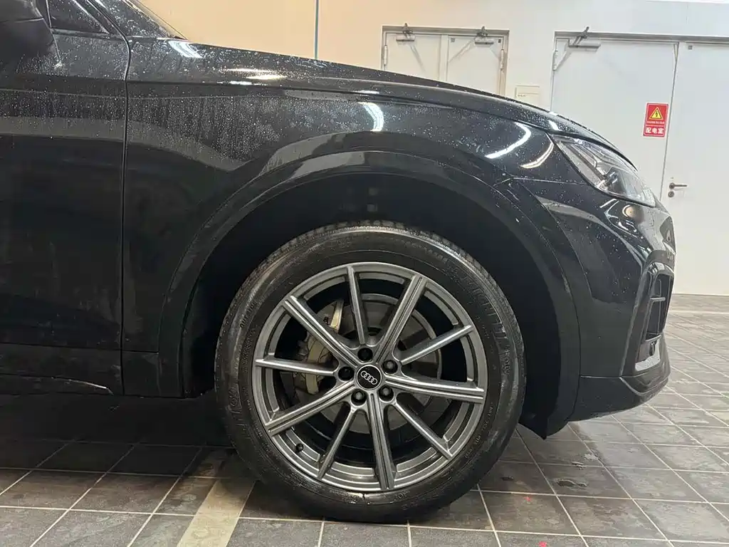 Audi Q5L 2023 40T Luxury