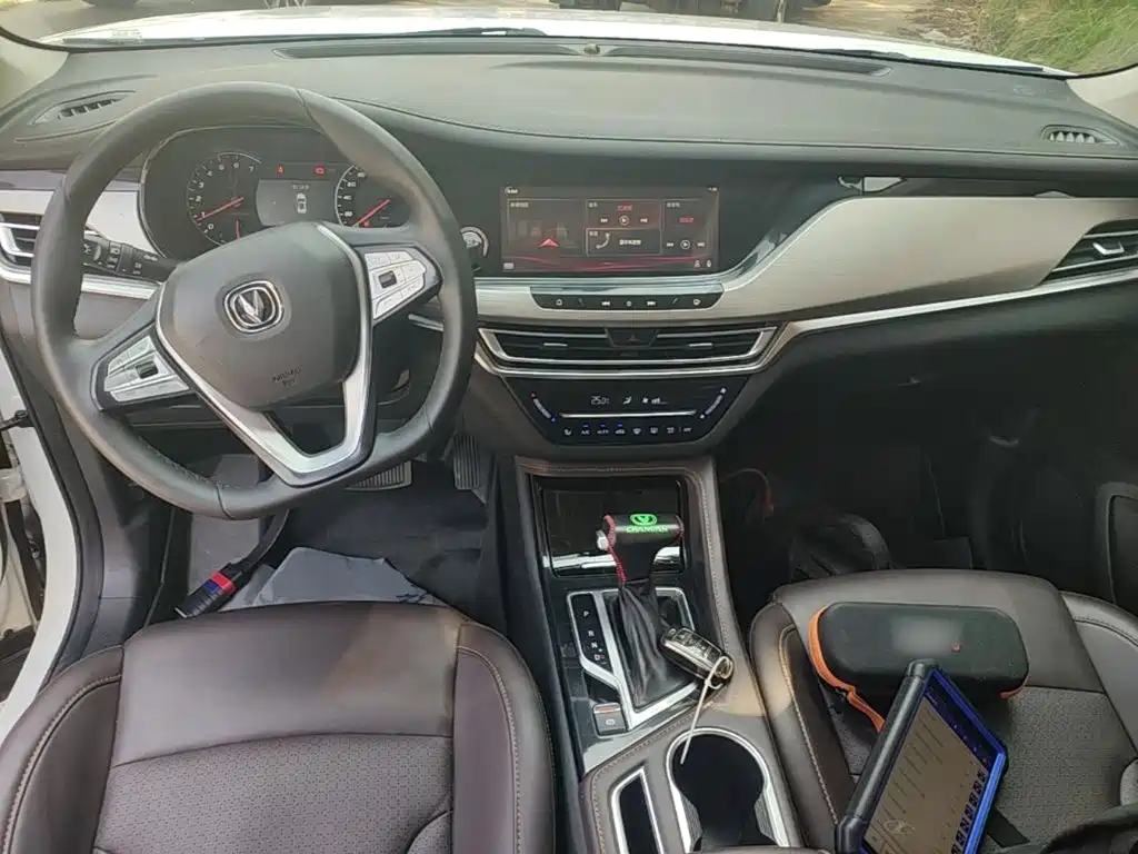 Changan CS35PLUS — миниатюра 10