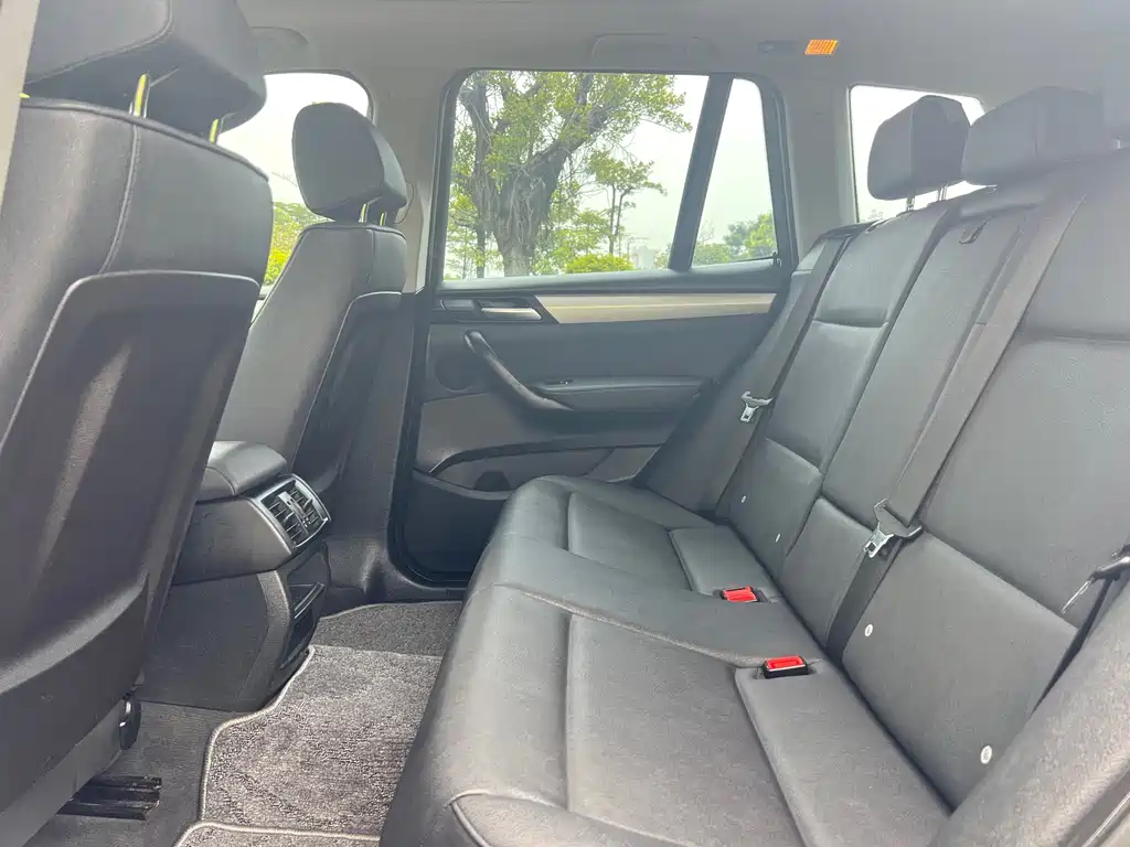 BMW X3 (Import) — миниатюра 15