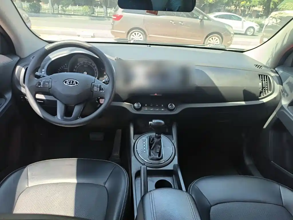 Kia Sportage — миниатюра 10