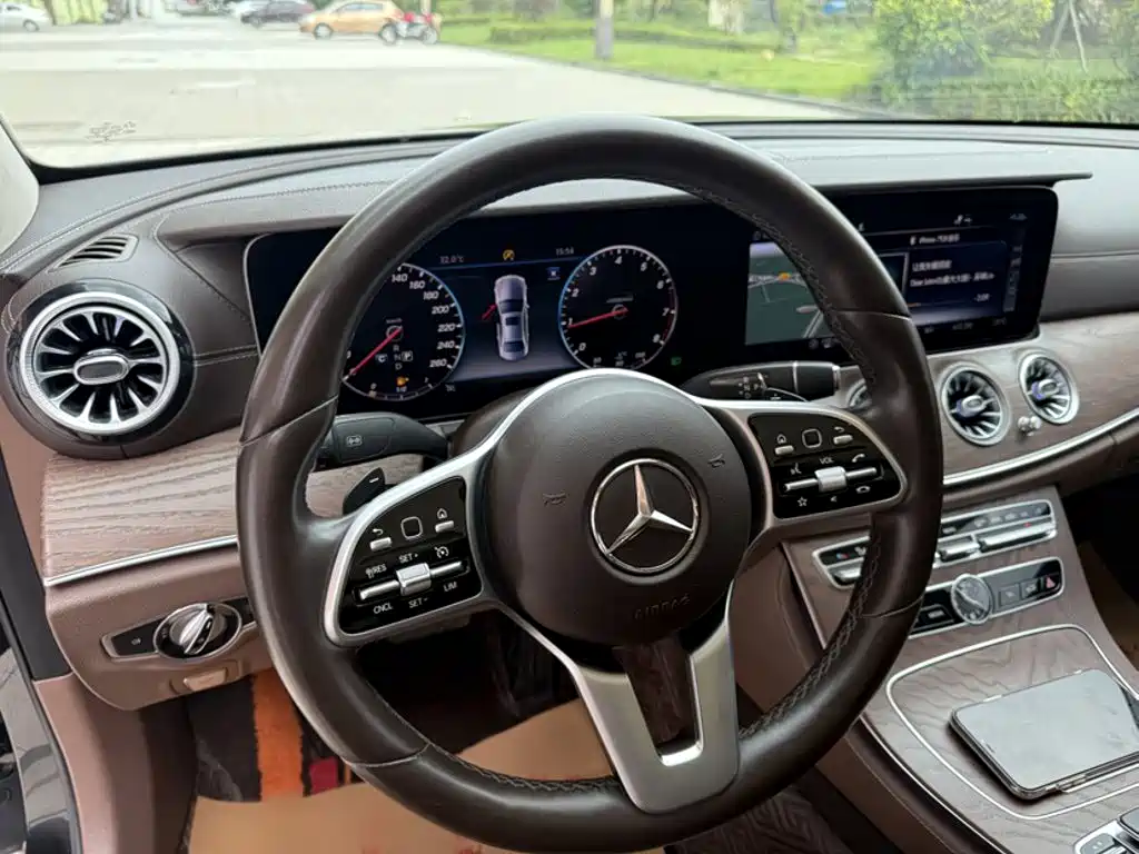 Mercedes-Benz E-Class E 2019 E 300 L Fashion
