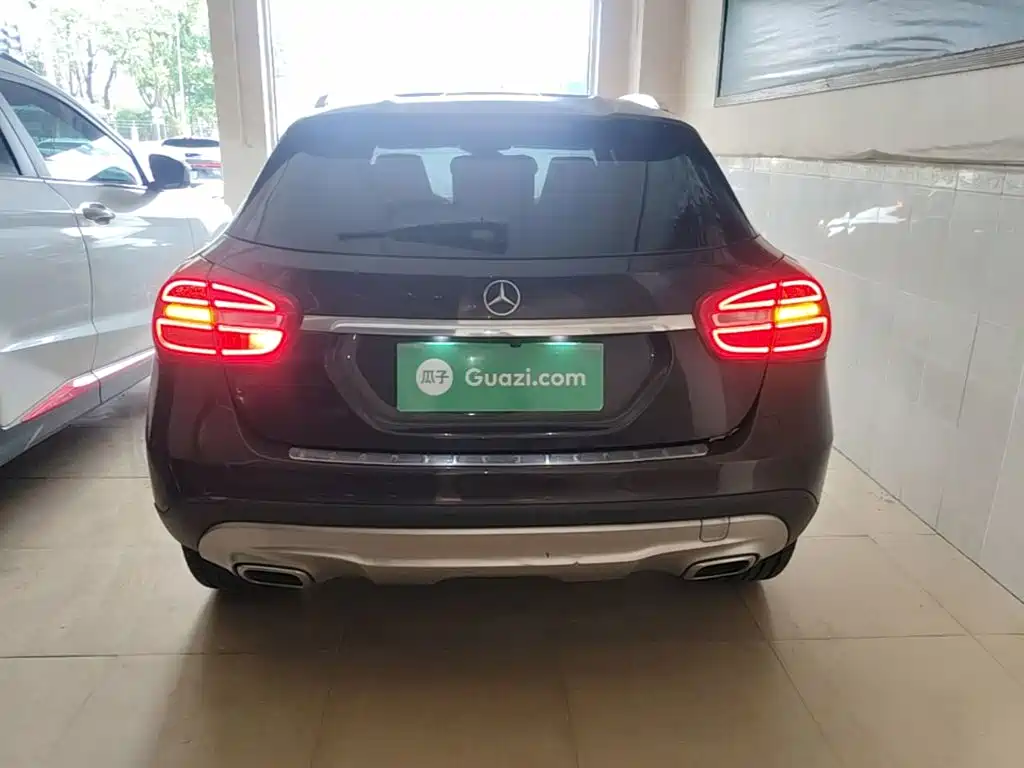 Mercedes-Benz GLA — миниатюра 6