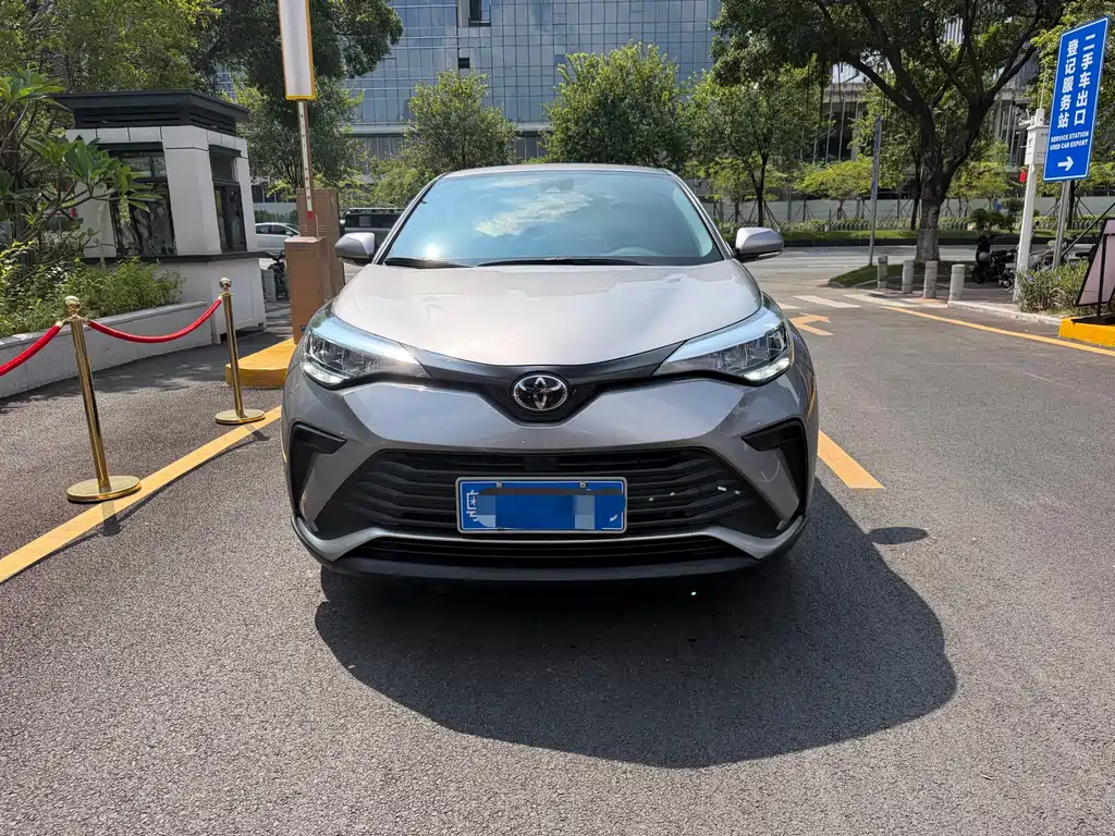 Toyota IZOA — миниатюра 2