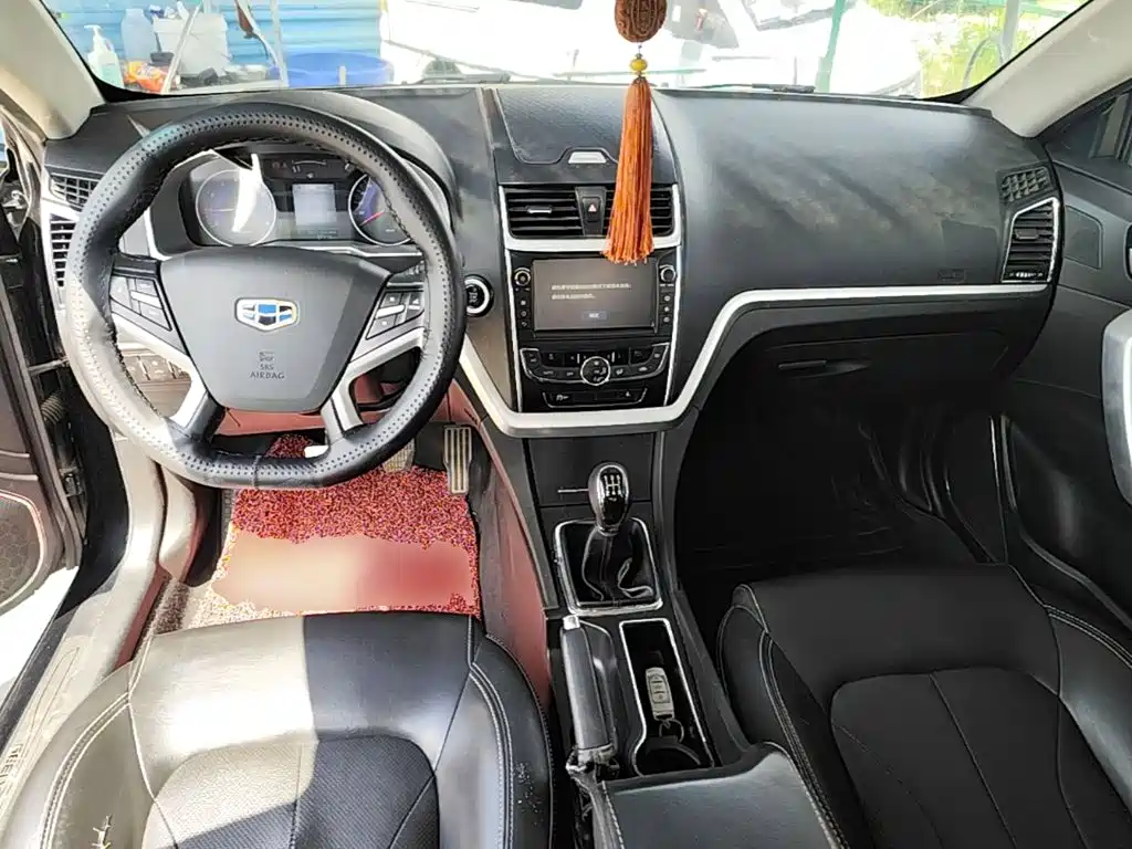 Geely Emgrand — миниатюра 10