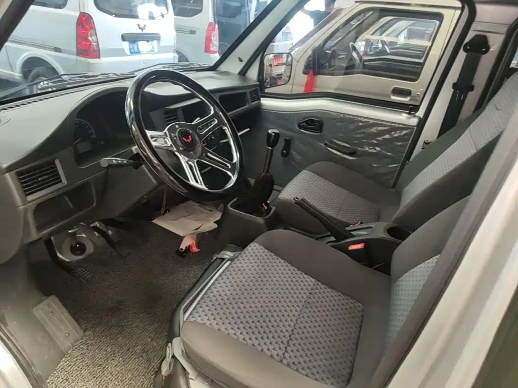 Wuling Zhiguang — миниатюра 16