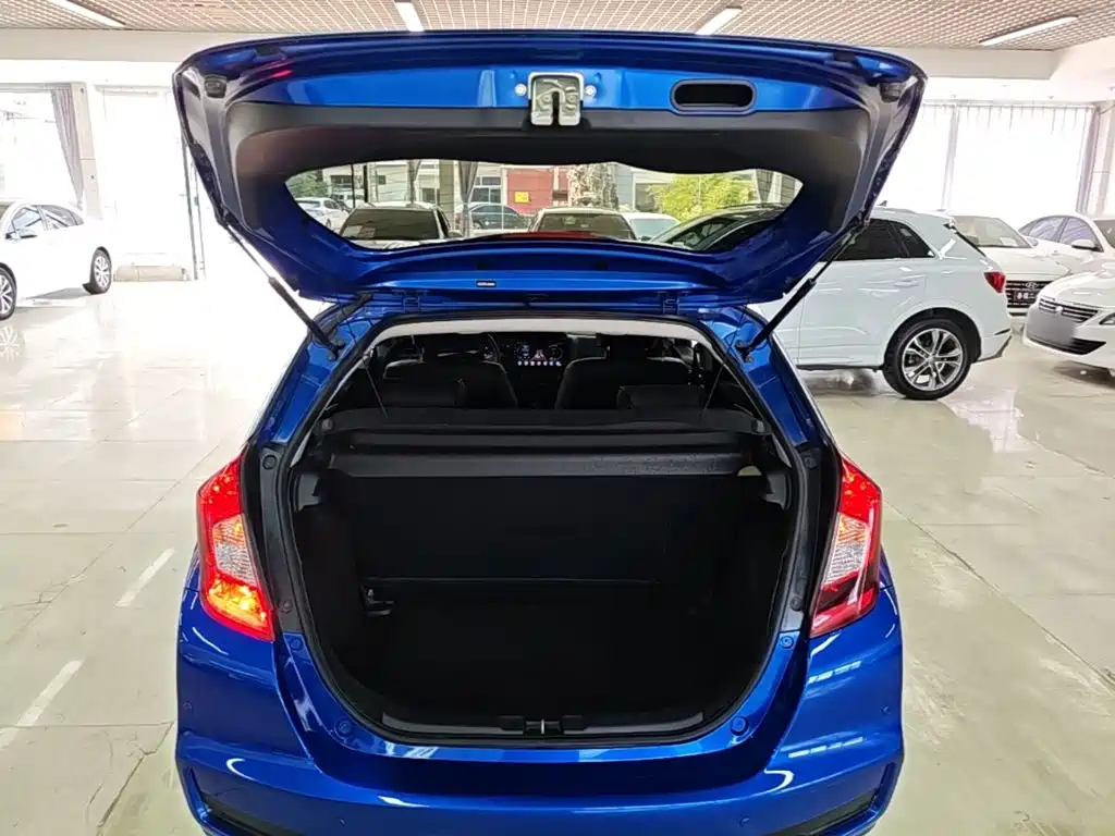 Honda Fit — миниатюра 19