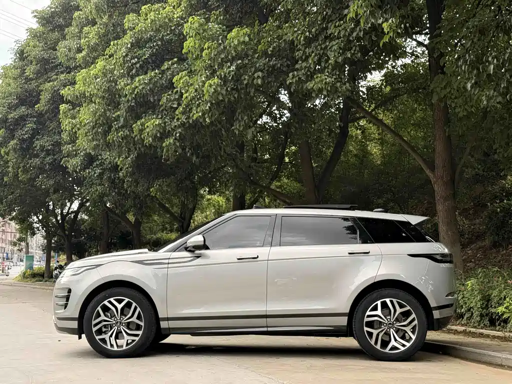 Land Rover Range Rover Evoque 2023 L 249PS Luxury