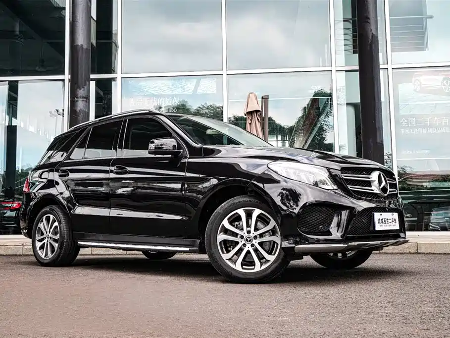 MERCEDES-BENZ GLE