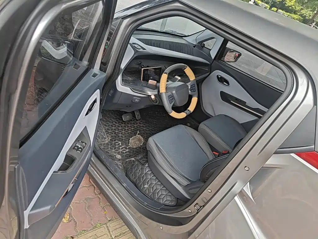 Baojun E200 — миниатюра 16