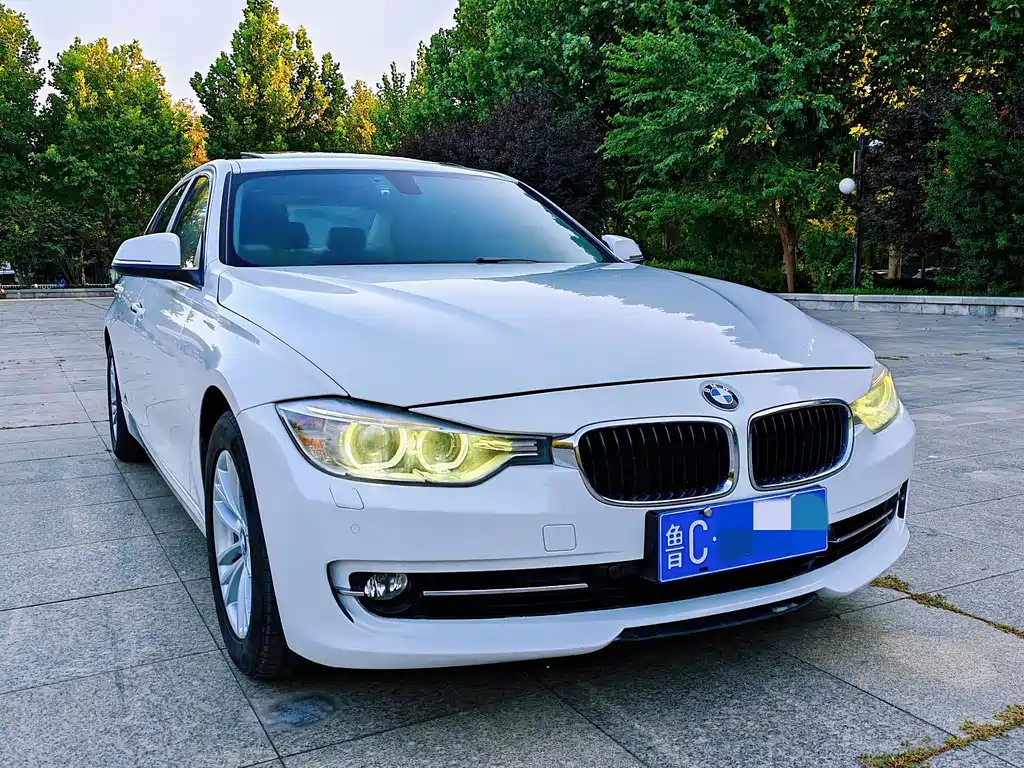 BMW 3 Series — миниатюра 3