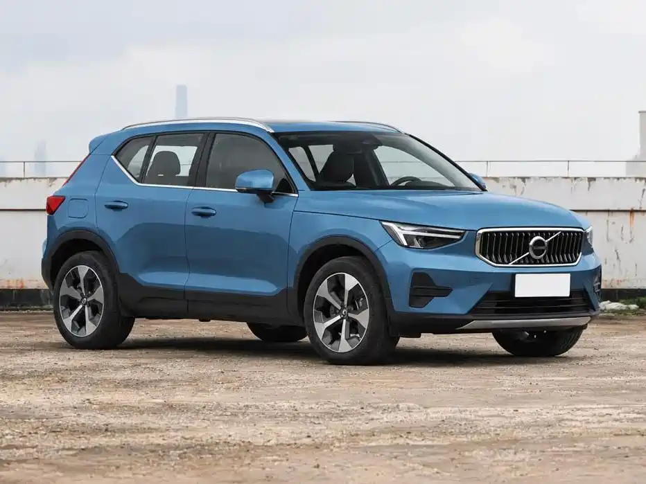 Volvo XC40 — миниатюра 3