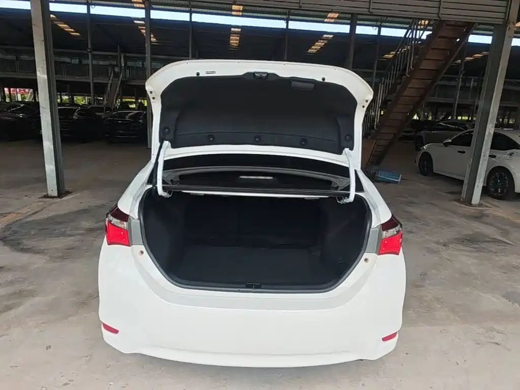 Toyota Corolla — миниатюра 19