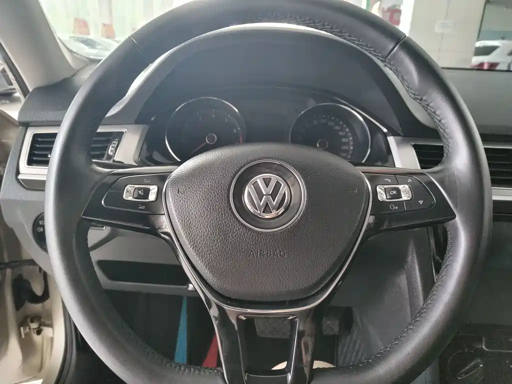 Volkswagen Bora — миниатюра 10