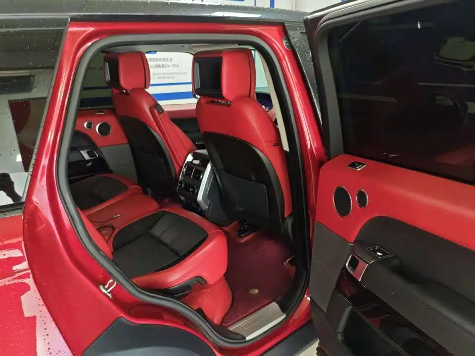 Land Rover Range Rover Sport 2021 3.0 L6 HST
