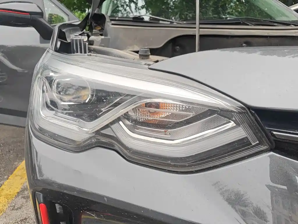 Chevrolet Volando — миниатюра 7