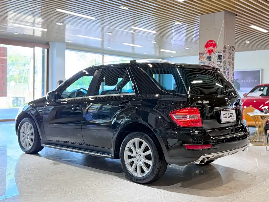 Mercedes-Benz M-Class — миниатюра 4
