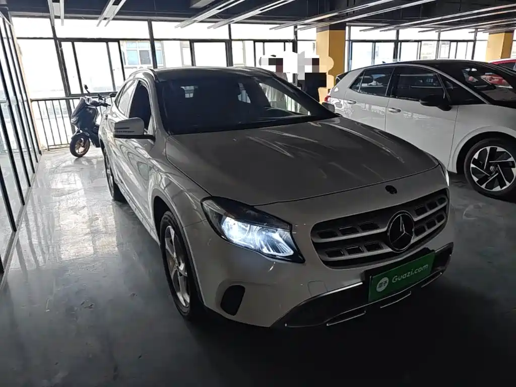 Mercedes-Benz GLA 2018 GLA 200