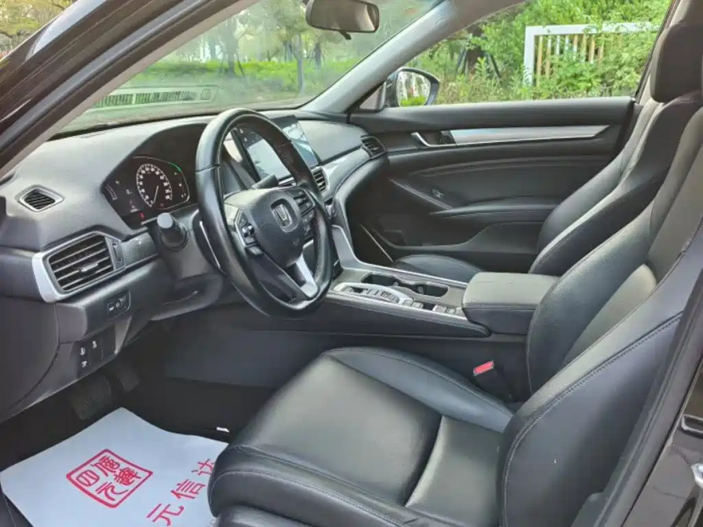 Honda Accord — миниатюра 4