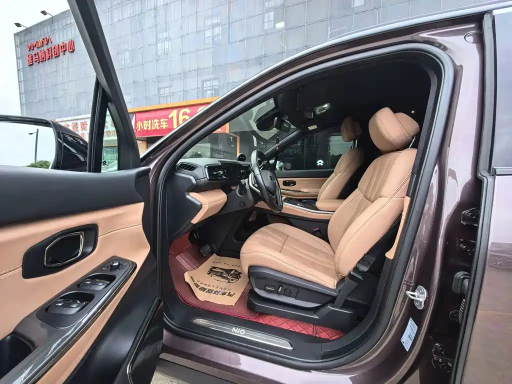 NIO ES8 — миниатюра 7