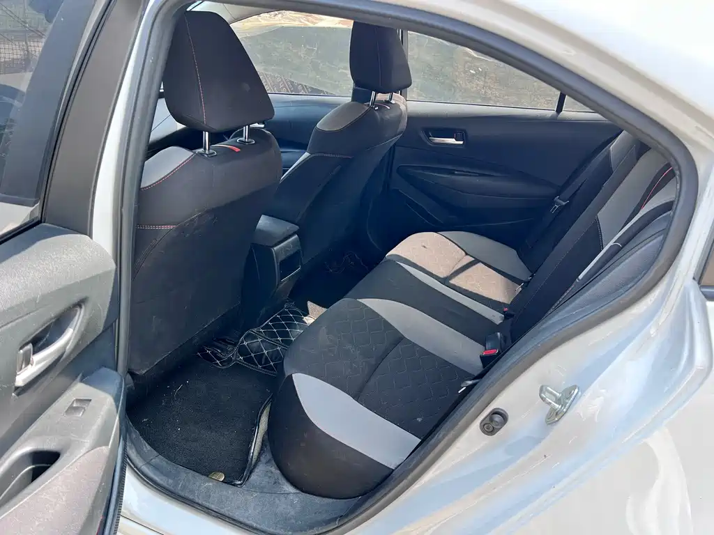 Toyota Corolla — миниатюра 6