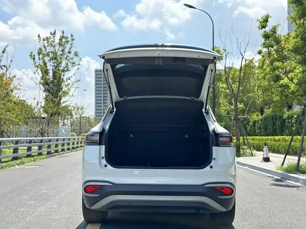 Volkswagen ID.4 X — миниатюра 9