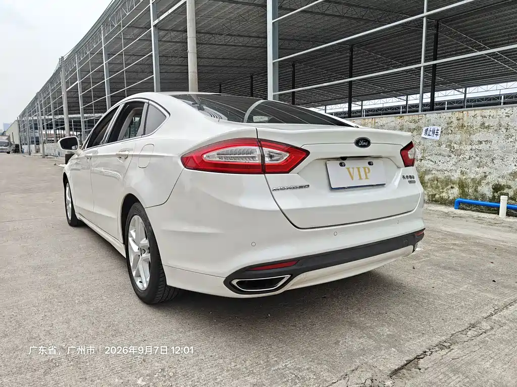 Ford Mondeo — миниатюра 6