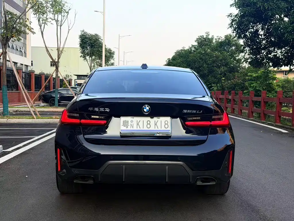 BMW 3 Series — миниатюра 5