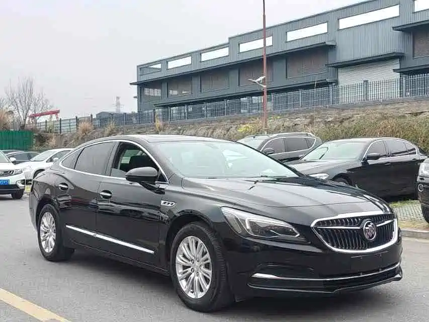 BUICK LACROSSE