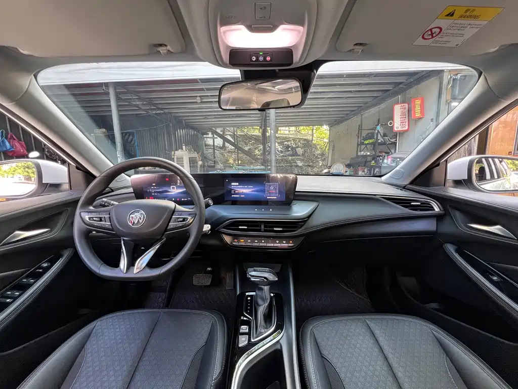 Buick Verano — миниатюра 14