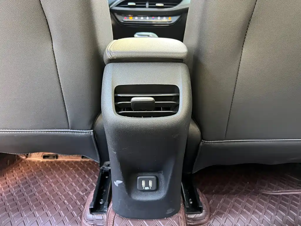 Buick Verano — миниатюра 15