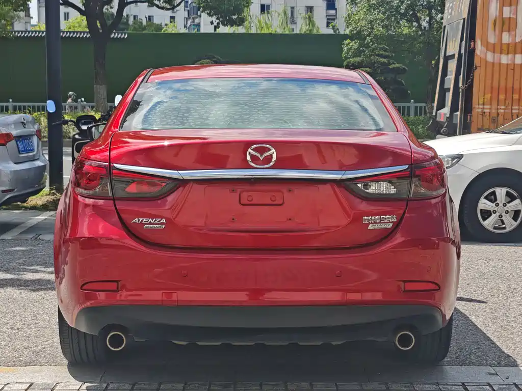 Mazda Atenza — миниатюра 5