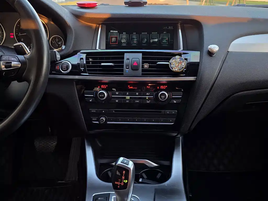 BMW X4 — миниатюра 14