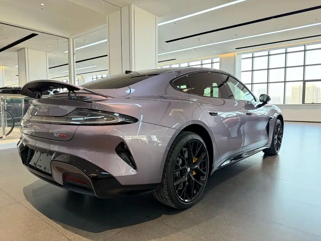 XIAOMI CAR XIAOMI SU7