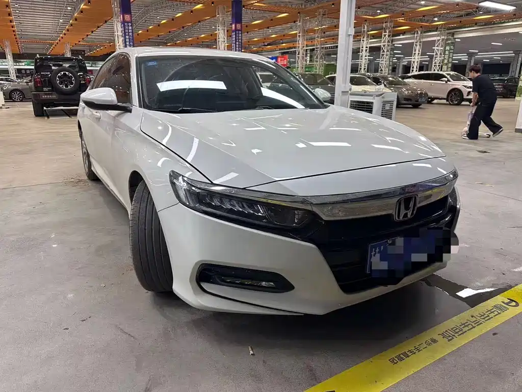 Honda Accord — миниатюра 5