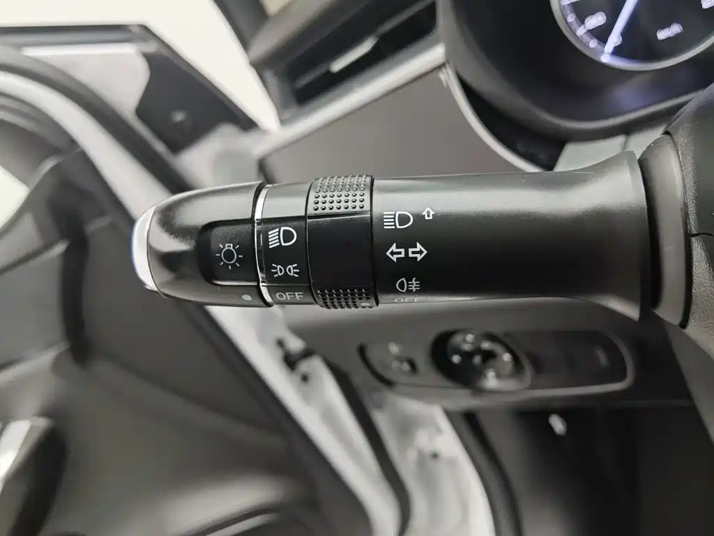Chery Arrizo 5 — миниатюра 21