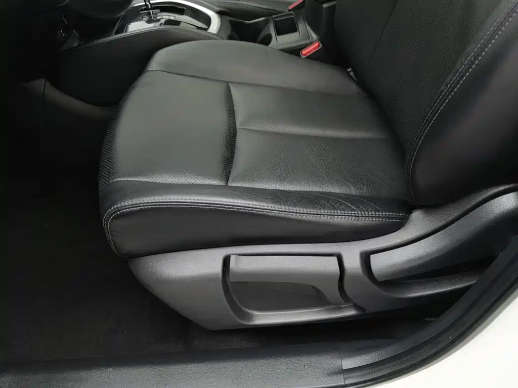 Nissan X-Trail — миниатюра 20