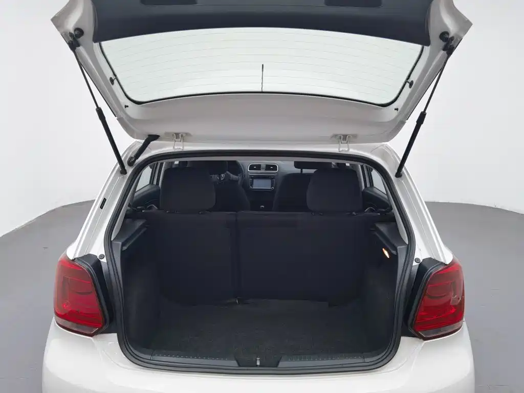 Volkswagen Polo — миниатюра 16