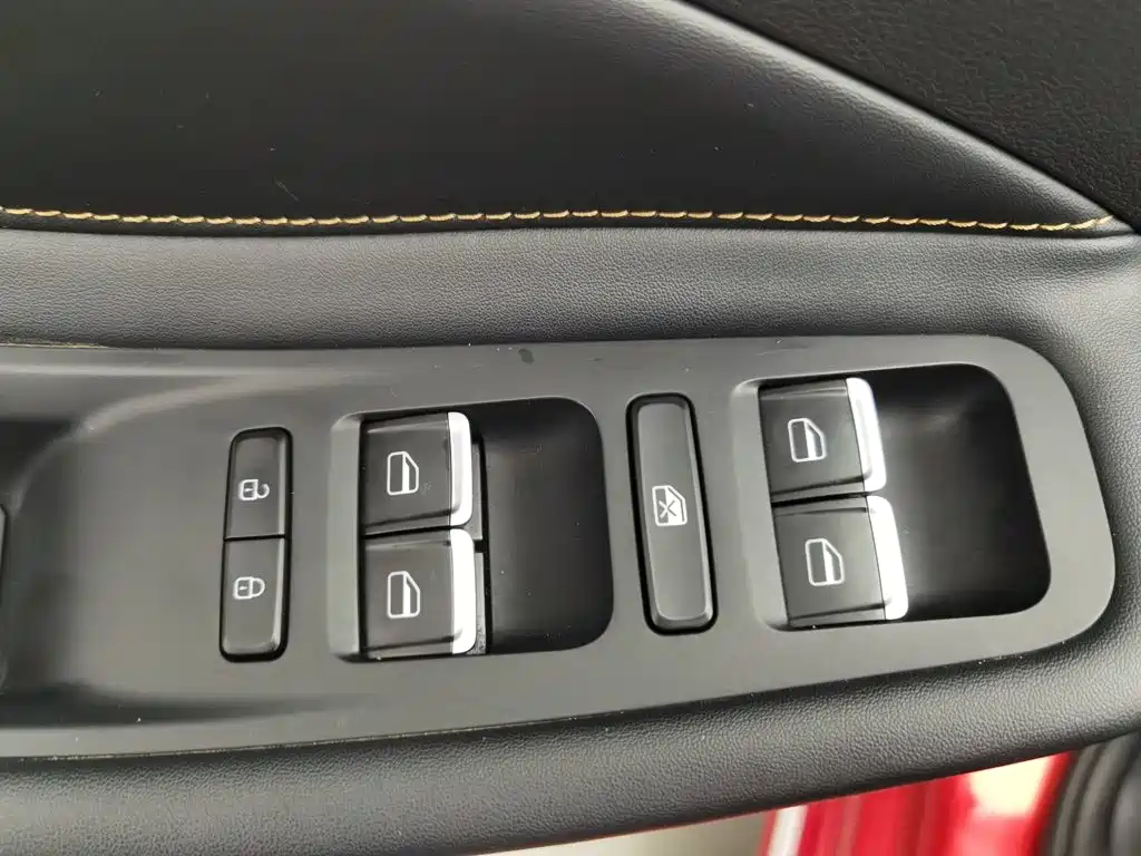 Chery Arrizo 5 PLUS — миниатюра 9