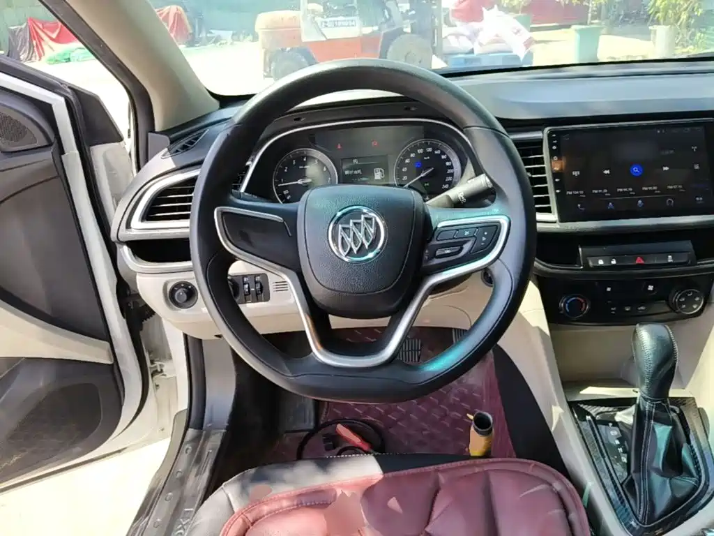 Buick Excelle — миниатюра 11