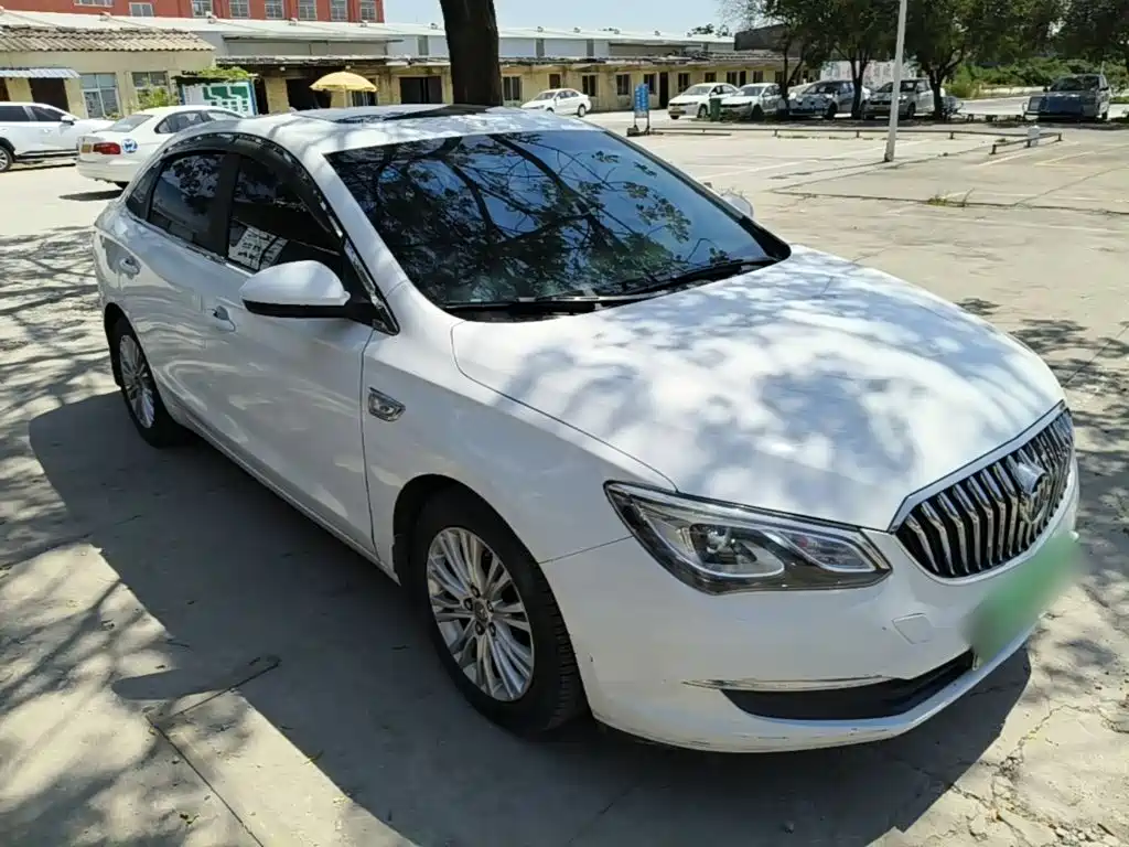 Buick Excelle — миниатюра 4